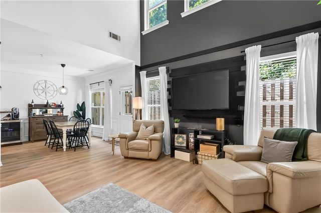 502 Hillside Trail, Woodstock, GA 30188