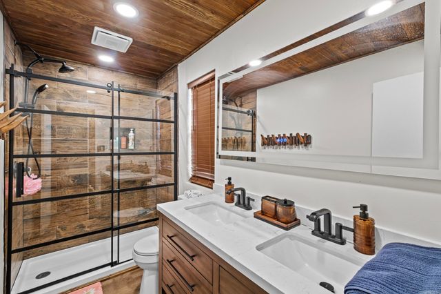 22 Pennwood Drive, Sherwood, AR 72120