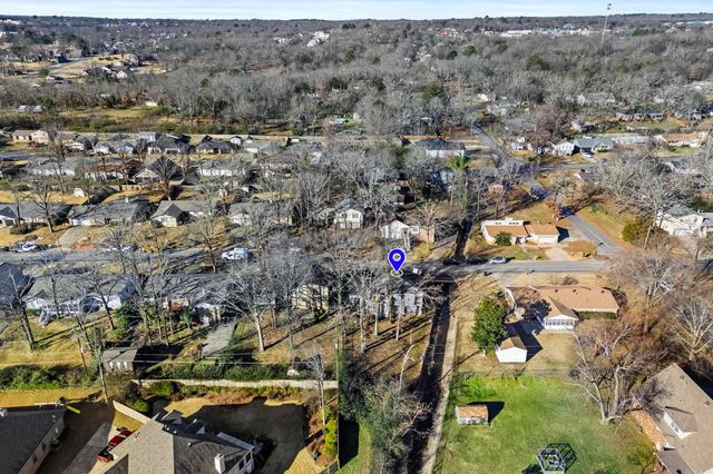 22 Pennwood Drive, Sherwood, AR 72120