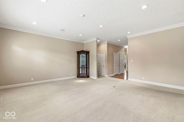 764 Hanover Close, Zionsville, IN 46077