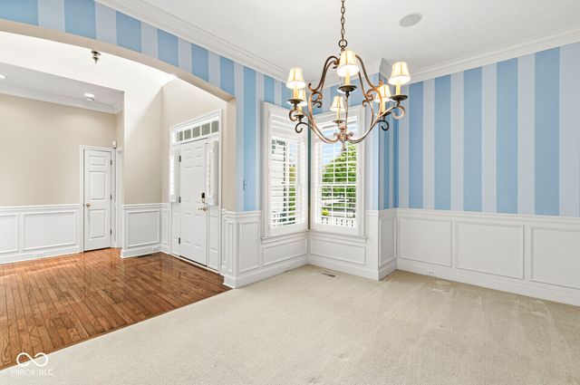 764 Hanover Close, Zionsville, IN 46077