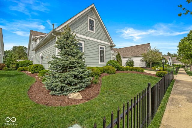 764 Hanover Close, Zionsville, IN 46077