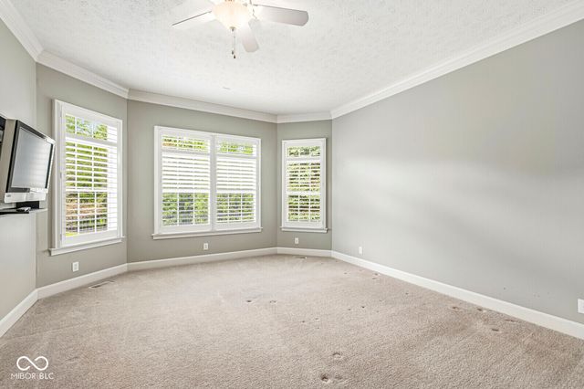 764 Hanover Close, Zionsville, IN 46077