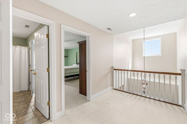 764 Hanover Close, Zionsville, IN 46077