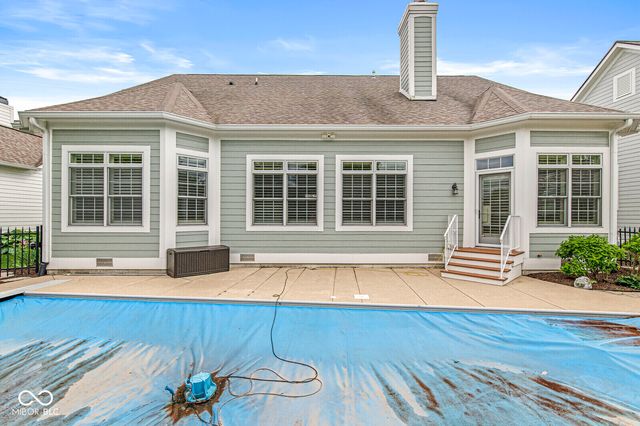 764 Hanover Close, Zionsville, IN 46077
