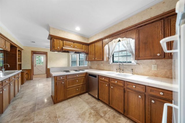 13619 Charwell Crossing Lane, Houston, TX 77069