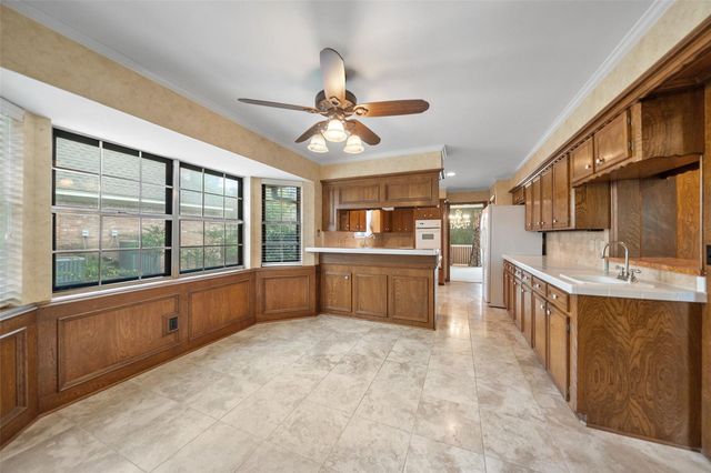 13619 Charwell Crossing Lane, Houston, TX 77069