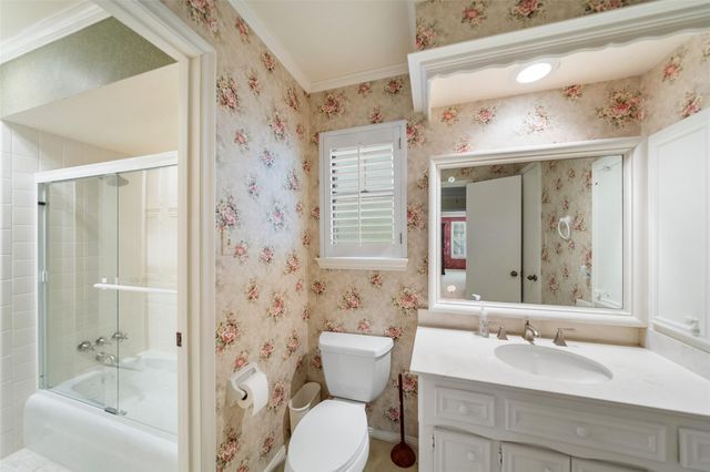 13619 Charwell Crossing Lane, Houston, TX 77069