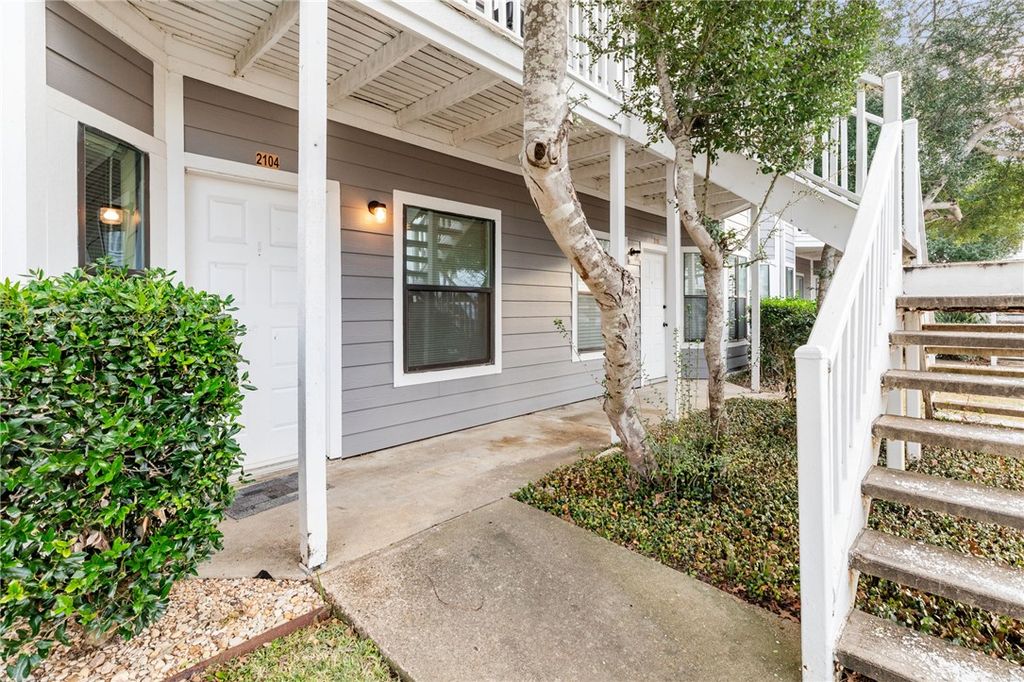 4441 Old College Road 2104, Bryan, TX 77801 — exterior
