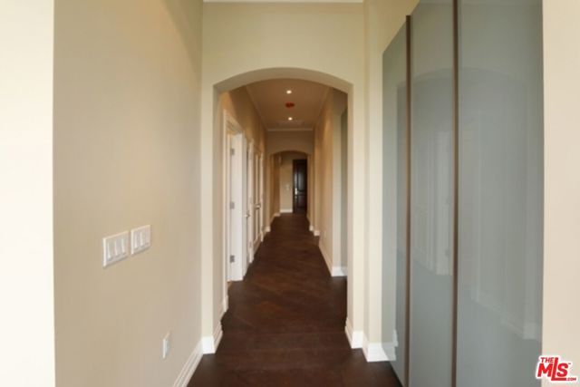 12234 Montana Avenue 402, Los Angeles, CA 90049