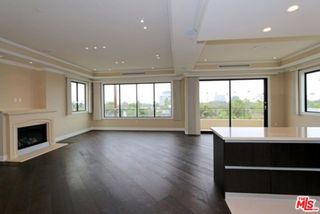 12234 Montana Avenue 402, Los Angeles, CA 90049