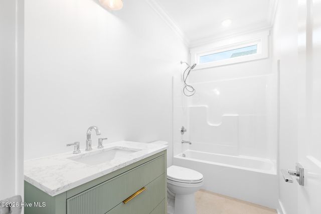 165 NW 4th Street, Oak Island, NC 28465