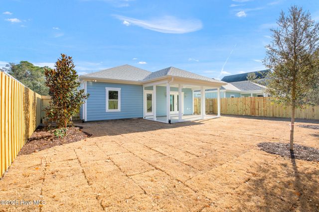 165 NW 4th Street, Oak Island, NC 28465