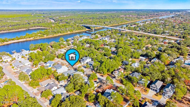 165 NW 4th Street, Oak Island, NC 28465