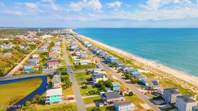 165 NW 4th Street, Oak Island, NC 28465