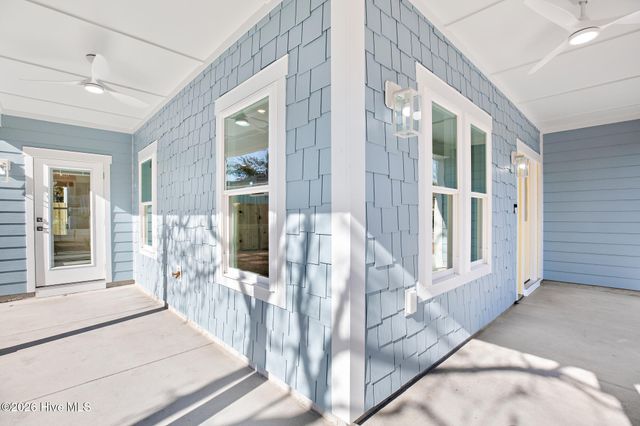 165 NW 4th Street, Oak Island, NC 28465