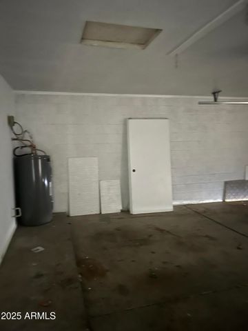 8814 W COOLIDGE Street, Phoenix, AZ 85037