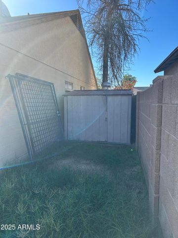 8814 W COOLIDGE Street, Phoenix, AZ 85037