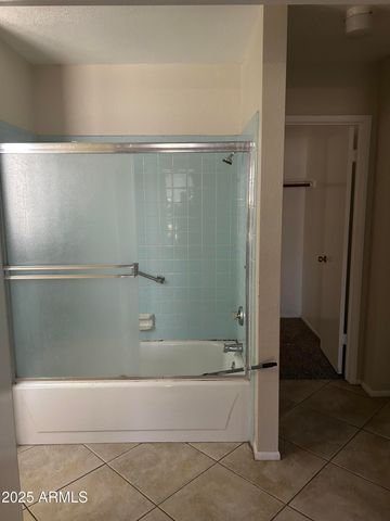 8814 W COOLIDGE Street, Phoenix, AZ 85037