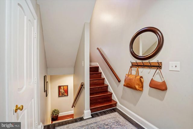 7480 DUNQUIN CT, Clifton, VA 20124