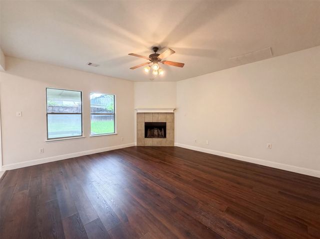 2014 Tanur Cascade Drive, Anna, TX 75409