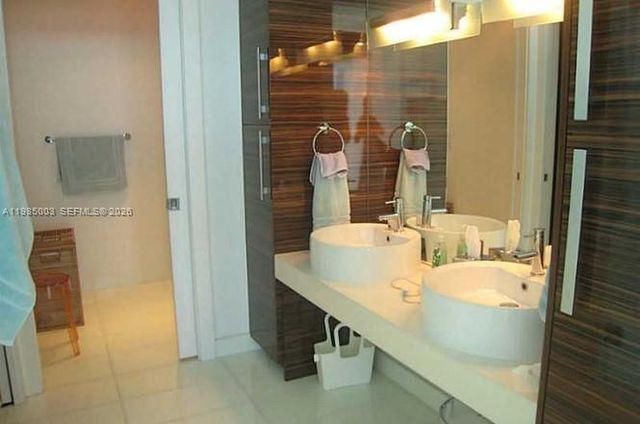 2020 N Bayshore Dr 2204, Miami, FL 33137