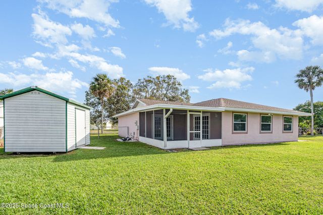 1395 Cromey Road NE, Palm Bay, FL 32905