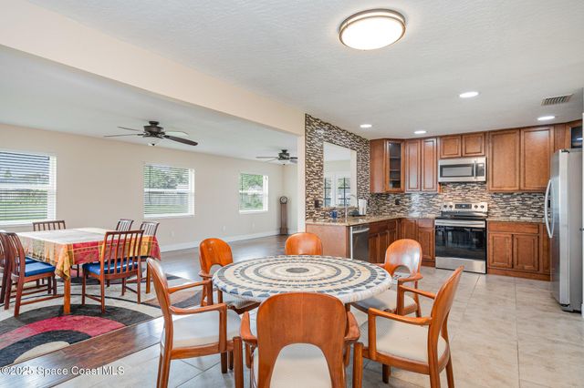 1395 Cromey Road NE, Palm Bay, FL 32905