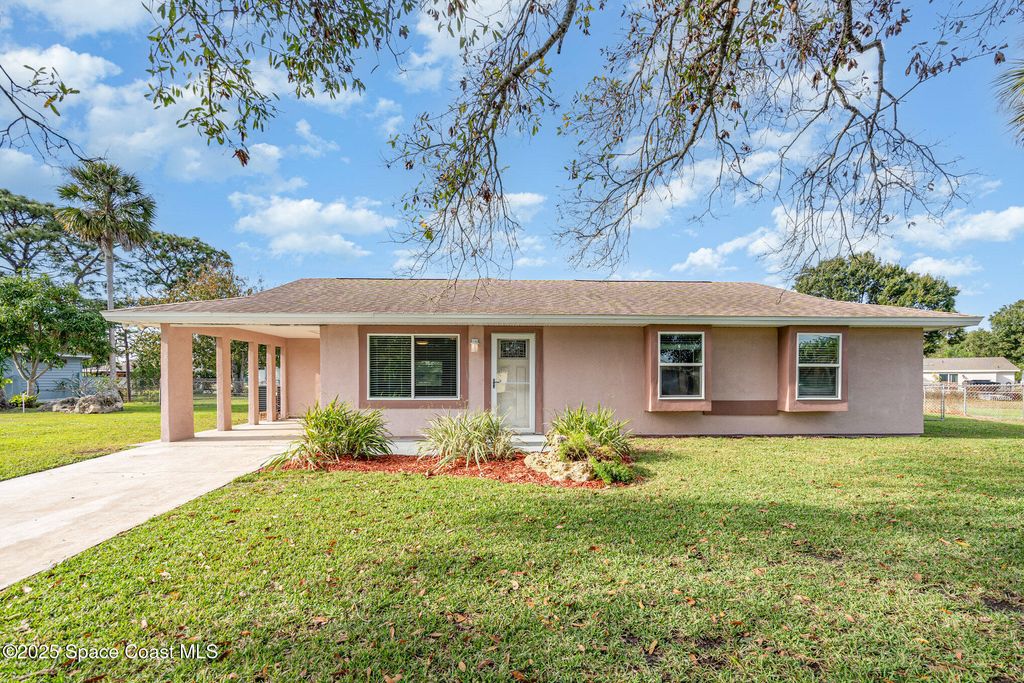 1395 Cromey Road NE, Palm Bay, FL 32905