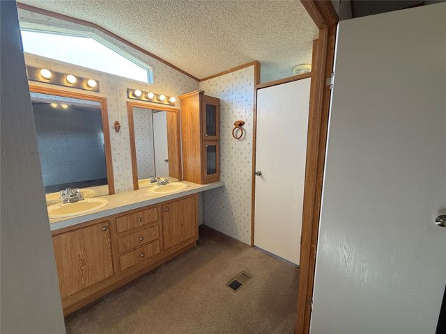 1321 Phoenix Court, Granbury, TX 76048