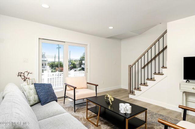 615 S Barnegat Avenue, Ship Bottom, NJ 08008