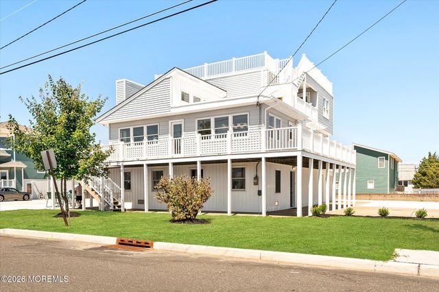 615 S Barnegat Avenue, Ship Bottom, NJ 08008