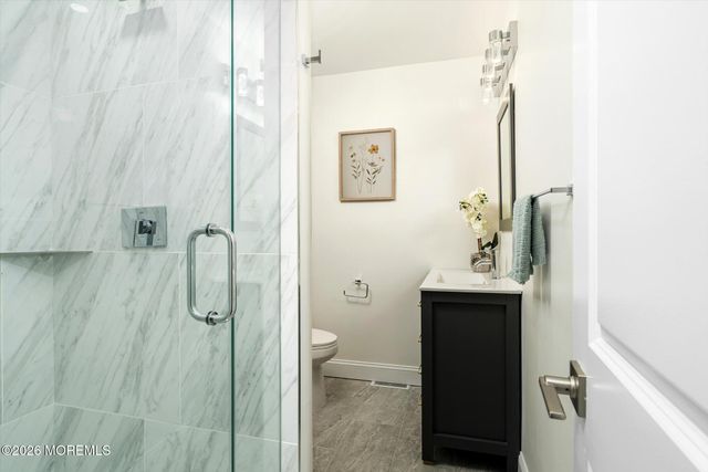 615 S Barnegat Avenue, Ship Bottom, NJ 08008