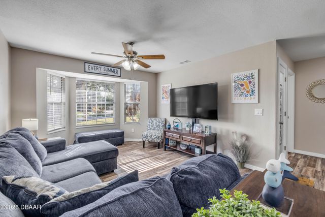 2711 Pine Tree Drive, Edgewater, FL 32141