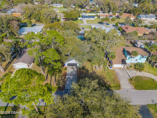 2711 Pine Tree Drive, Edgewater, FL 32141