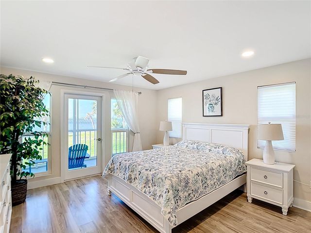 4410 WARREN AVENUE 101, Port Charlotte, FL 33953