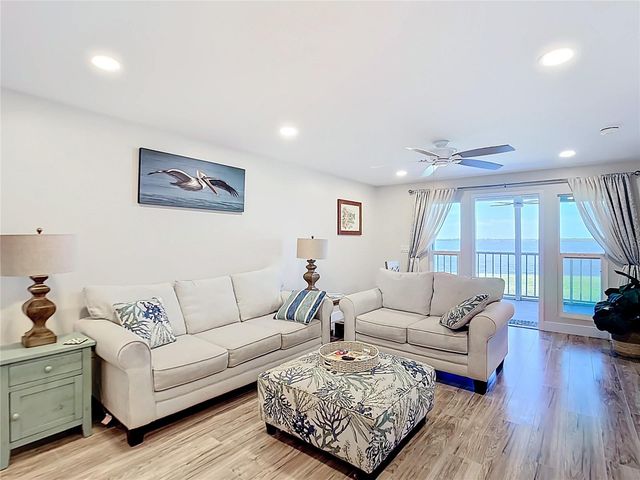 4410 WARREN AVENUE 101, Port Charlotte, FL 33953