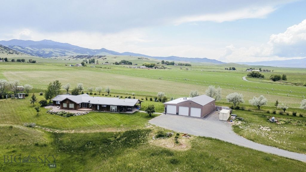 107 Mayflower Road, Whitehall, MT 59759