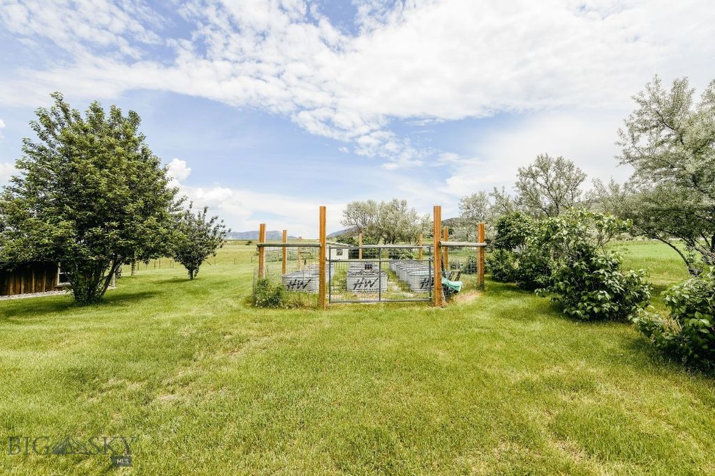 107 Mayflower Road, Whitehall, MT 59759 photo 17
