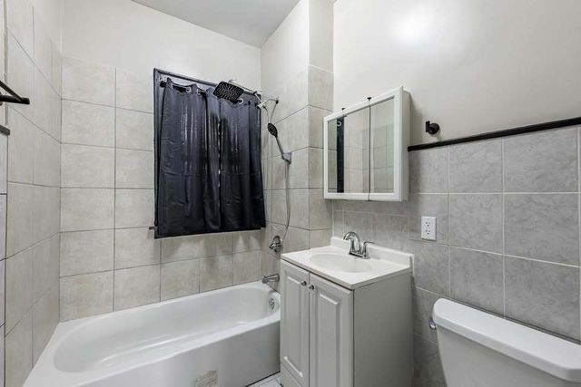 1227 Emerald Avenue, Chicago Heights, IL 60411