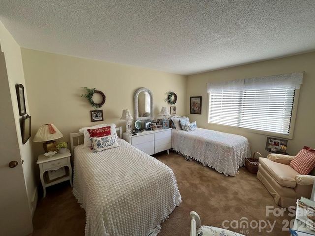 141 Glen Cannon Point Unit 2, Pisgah Forest, NC 28768