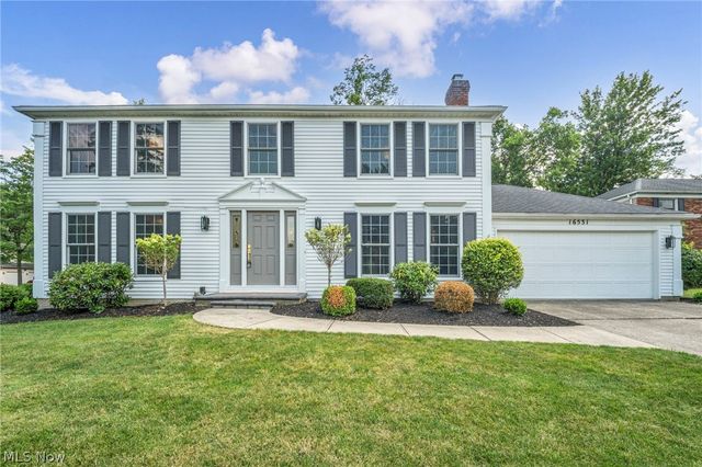 16531 Timberline Drive, Strongsville, OH 44136