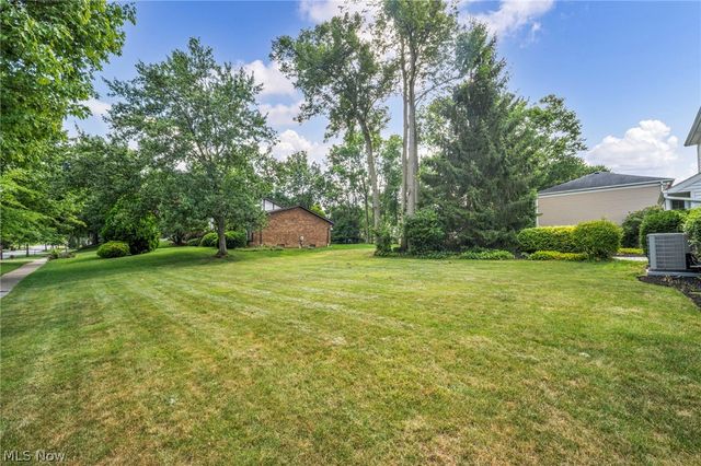 16531 Timberline Drive, Strongsville, OH 44136