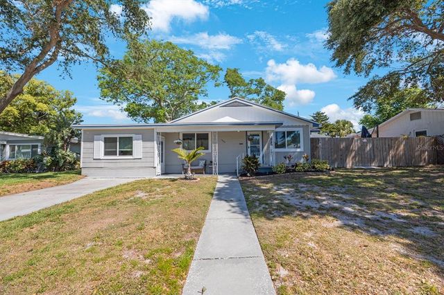 1422 PINEBROOK DRIVE, Clearwater, FL 33755