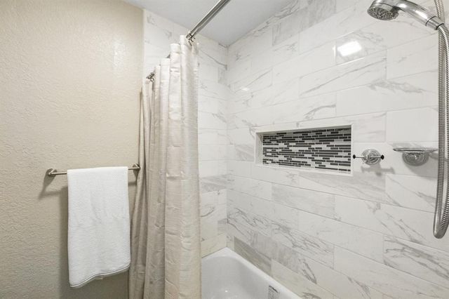 1422 PINEBROOK DRIVE, Clearwater, FL 33755