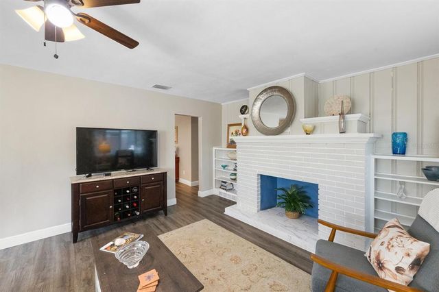 1422 PINEBROOK DRIVE, Clearwater, FL 33755