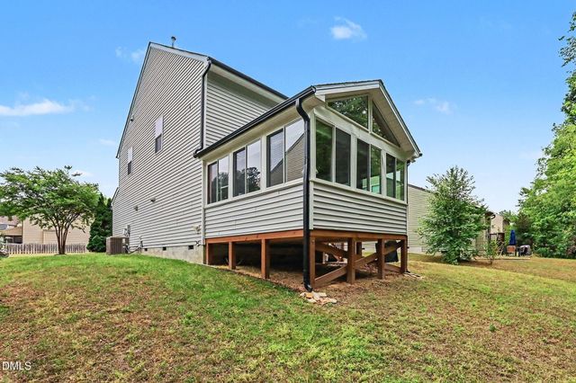 221 Willow Weald Court, Fuquay Varina, NC 27526