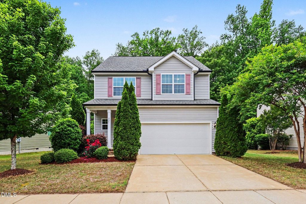 221 Willow Weald Court, Fuquay Varina, NC 27526