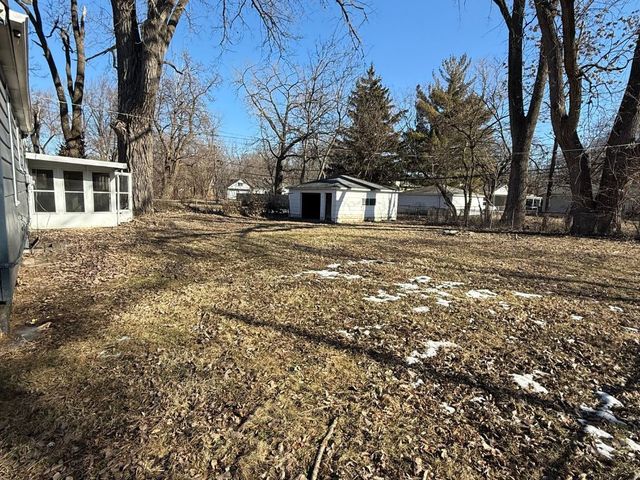 16215 Clifton Park Avenue, Markham, IL 60428