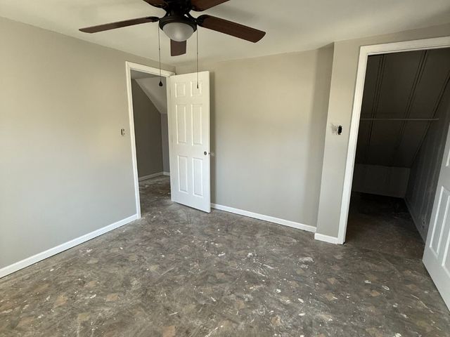 16215 Clifton Park Avenue, Markham, IL 60428